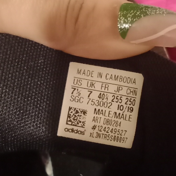 Sneaker 👞 - Picture 4 of 8